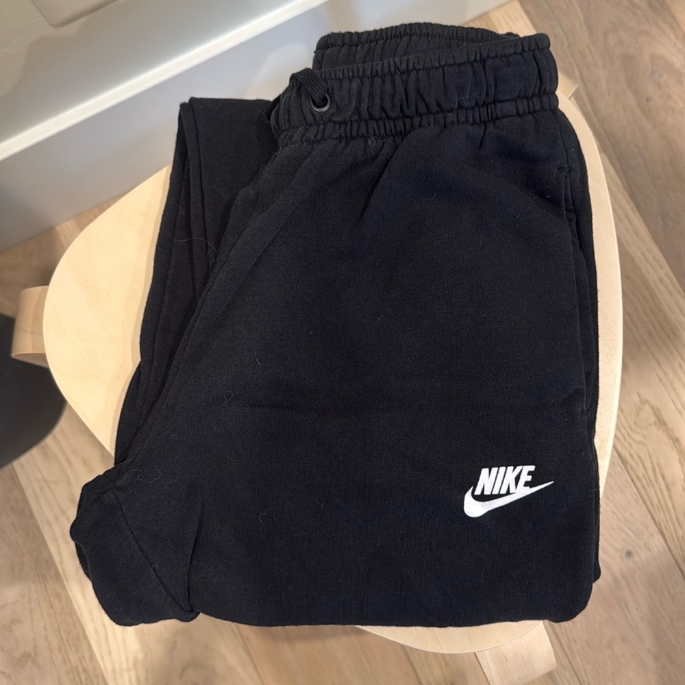 Nike Women’s Sweatpants Jogger